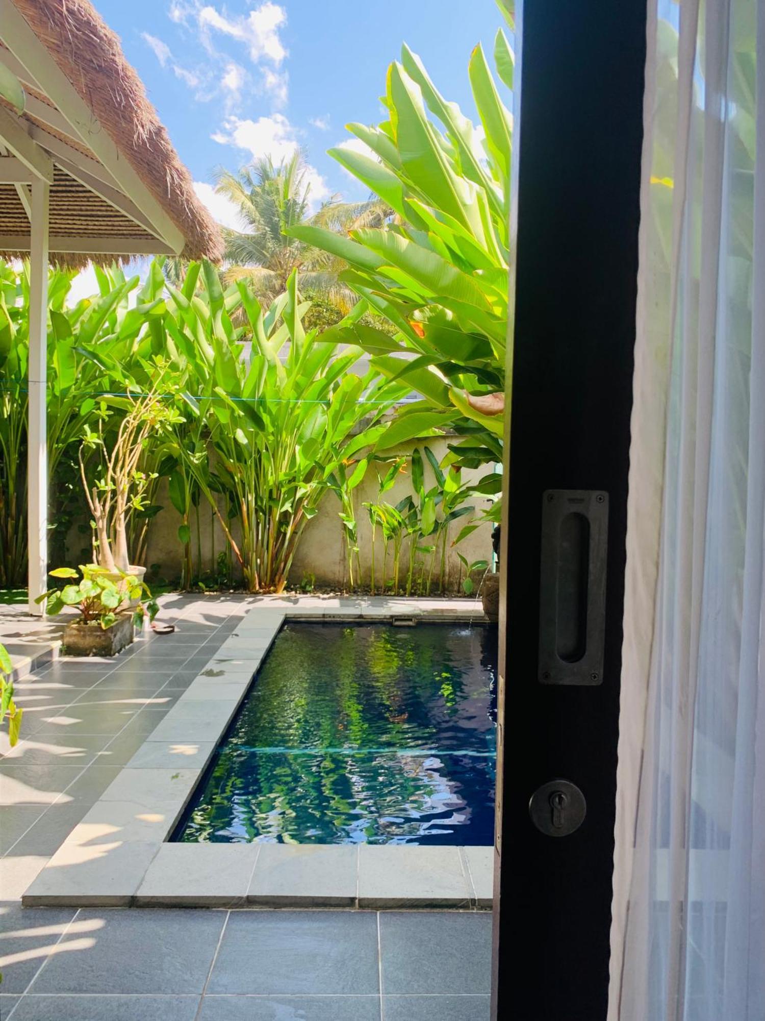 Mewali Villa'S Kuta  Exterior foto
